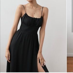 GENOA DRESS - WILFRED ARITZIA - LIKE NEW - LARGE